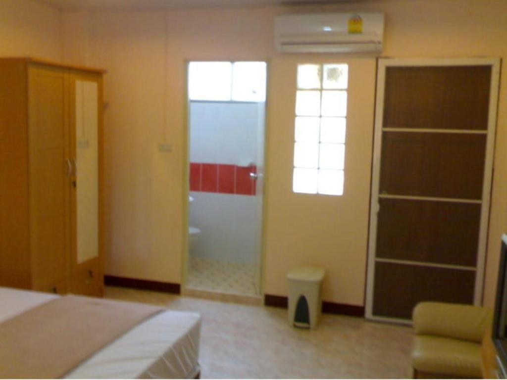 Somjai Place Ayutthaya Quarto foto